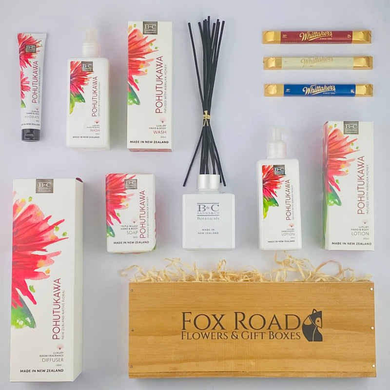 Pohutukawa scented gift box with soaps and lotions.