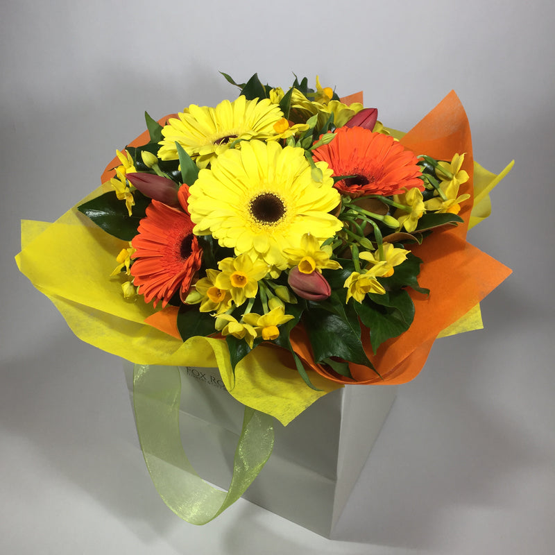 Bright Upper Hutt flowers being sent to wife for anniversary